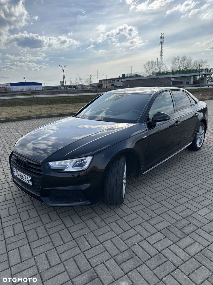 Audi A4 Limousine - 1