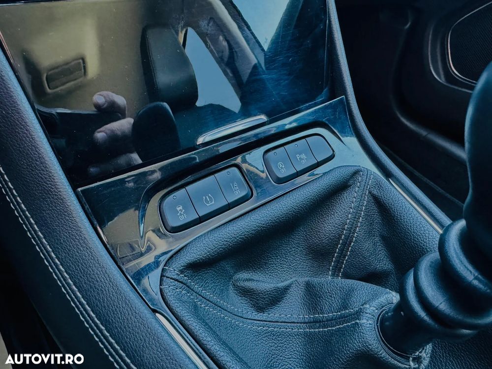 Opel Grandland X 1.2 Start/Stop Business Edition - 17