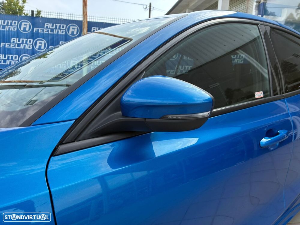 Ford Focus - 25