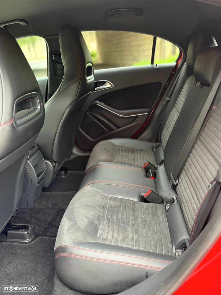 Mercedes-Benz A 180 CDI AMG Line - 6