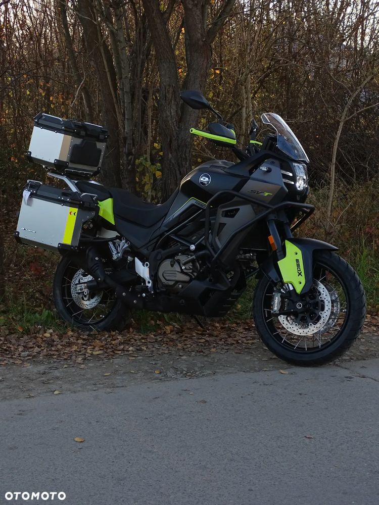 QJMOTOR SVT 650X - 1