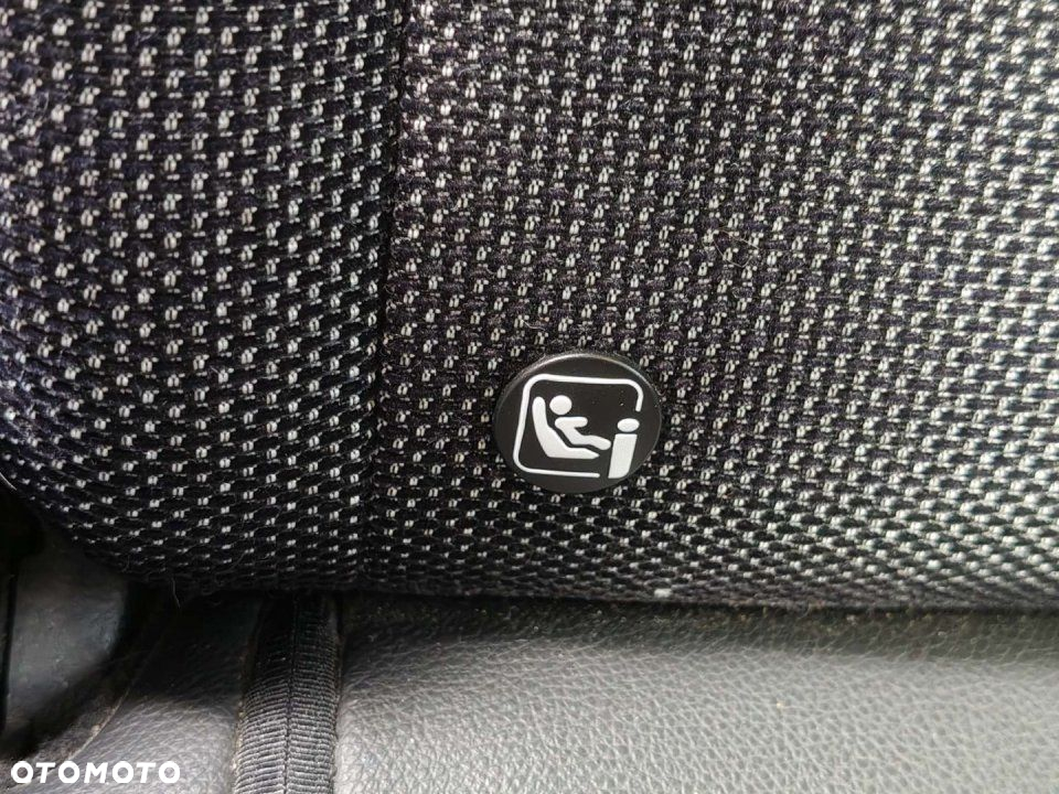 Renault Captur - 19