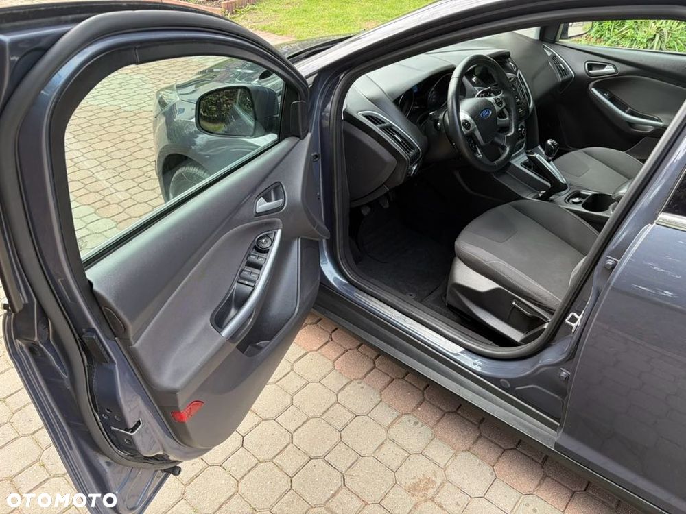 Ford Focus 1.6 Titanium - 9