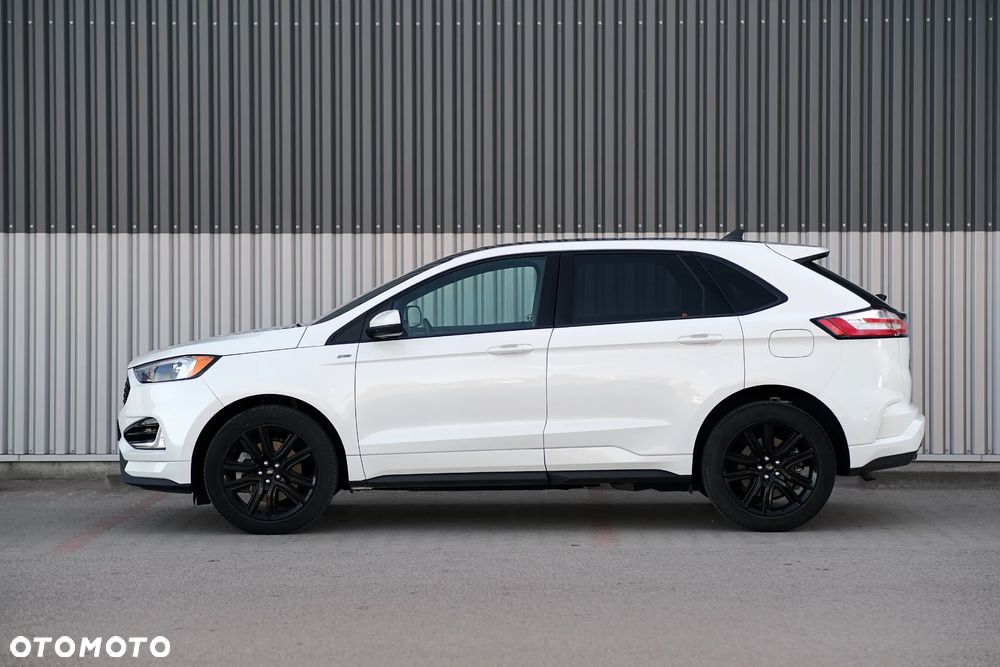 Ford Edge - 2