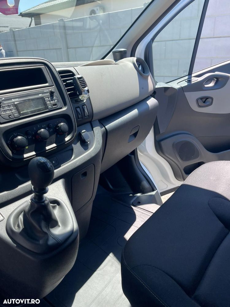Renault Trafic - 8