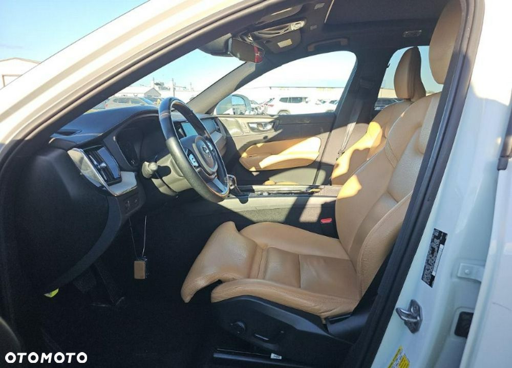Volvo XC 60 T5 AWD Inscription - 7