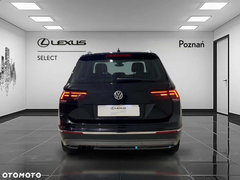 Volkswagen Tiguan - 4