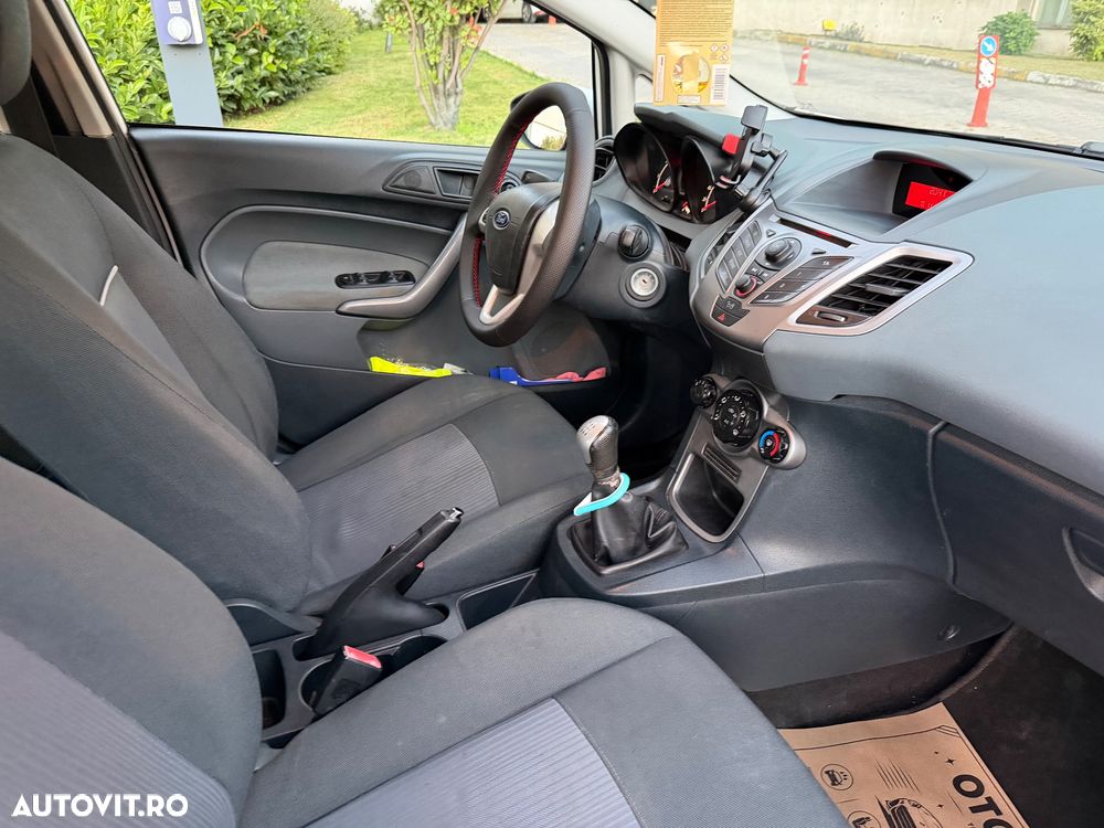 Ford Fiesta 1.25 Trend - 7