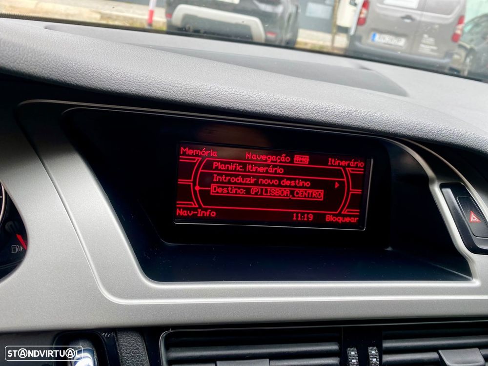 Audi A4 Avant - 14