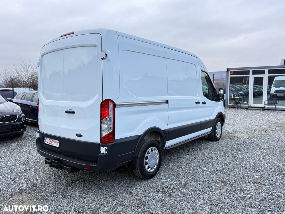 Ford Transit - 25
