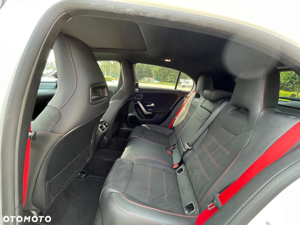 Mercedes-Benz Klasa A 35 AMG 4-Matic 7G-DCT - 15