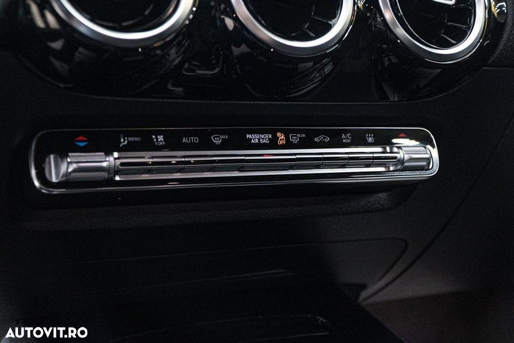 Mercedes-Benz GLA 250 e - 14