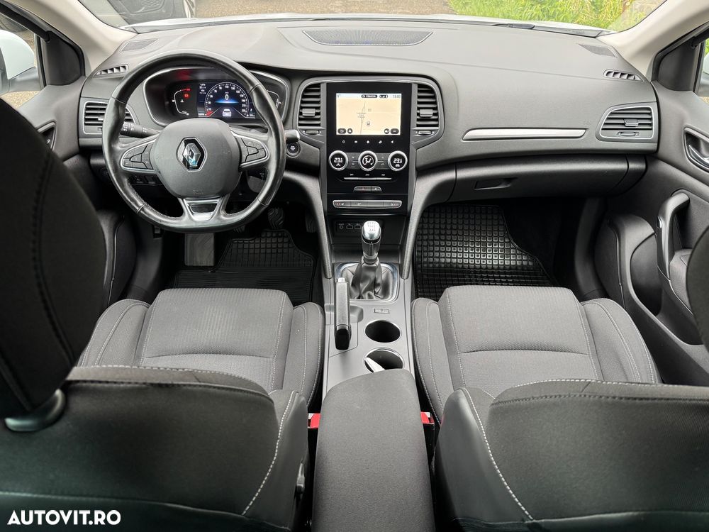 Renault Megane BLUE dCi 115 ZEN - 32