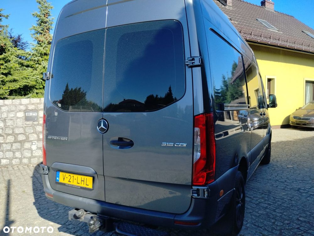 Mercedes-Benz Sprinter - 3