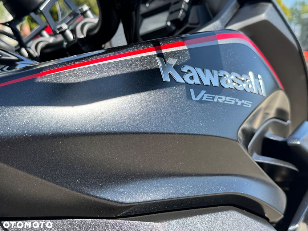 Kawasaki Versys 1000 - 25