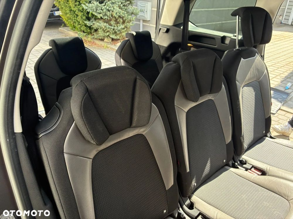 Citroën C4 Grand Picasso 1.6 THP Shine S&S EAT6 - 24