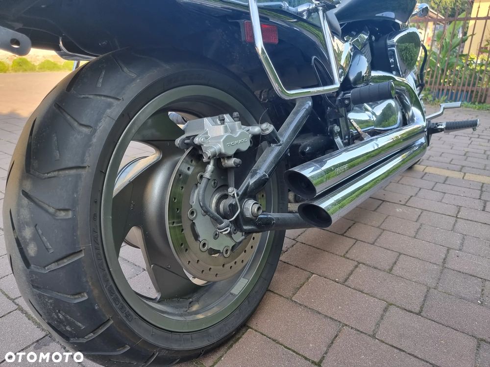 Suzuki Boulevard - 9