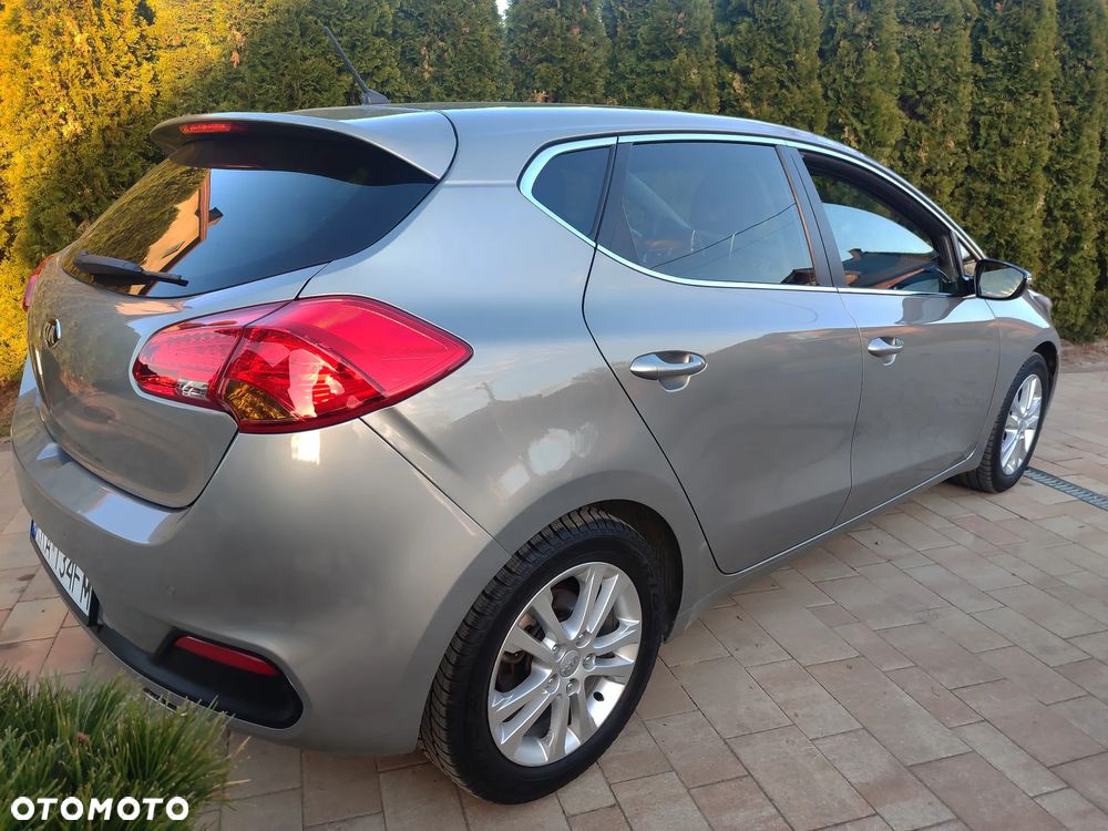 Kia Ceed 1.4 CVVT Attract - 34