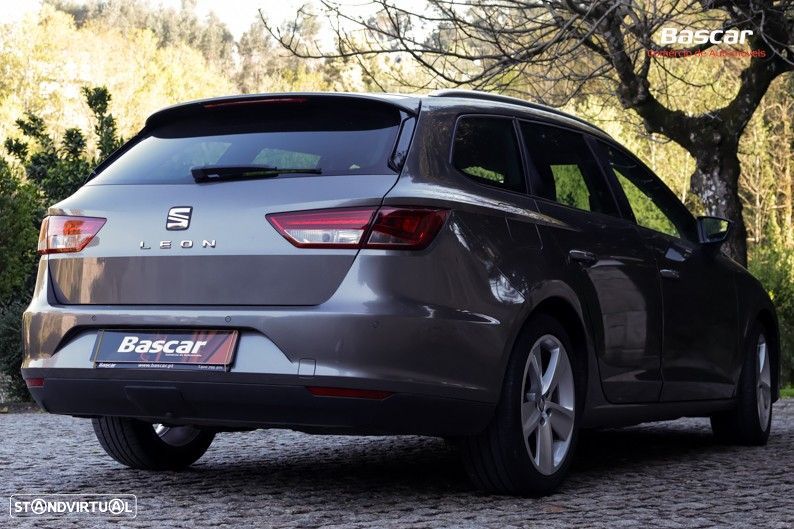 SEAT Leon ST 1.6 TDI S&S Style - 6