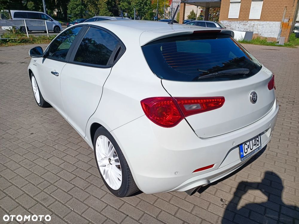 Alfa Romeo Giulietta 1.4 TB 16V Multiair - 5