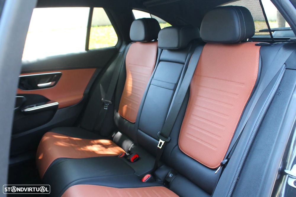 Mercedes-Benz C 300 e AMG Line - 38