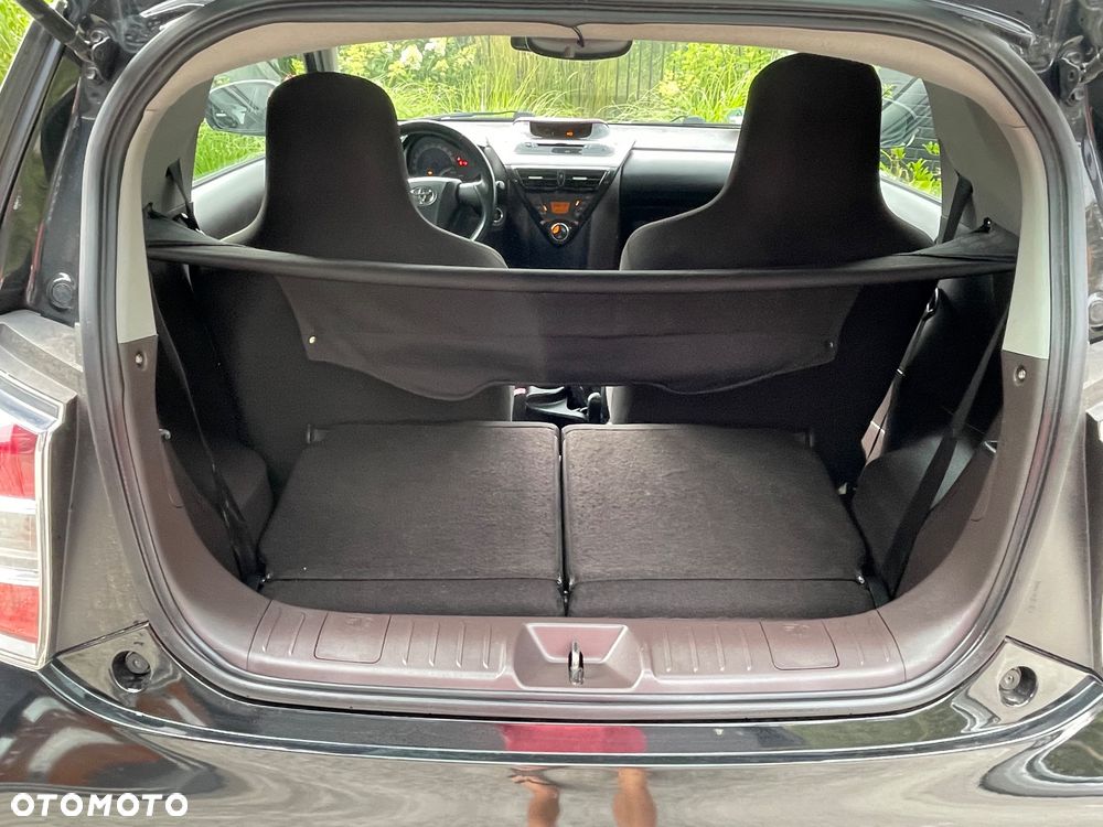 Toyota iQ 1.33 - 22
