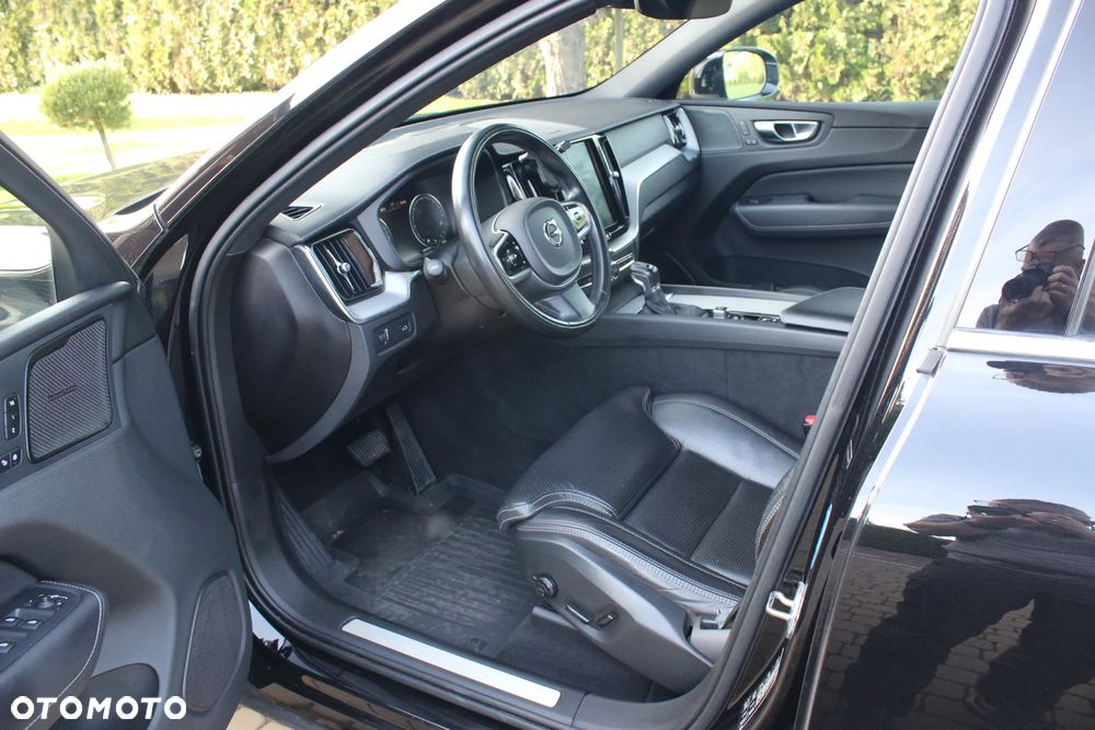 Volvo XC 60 D5 AWD Inscription - 10
