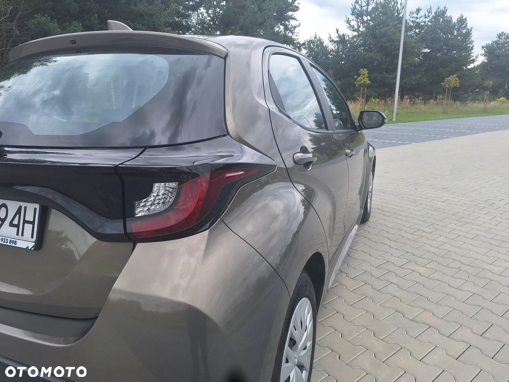 Toyota Yaris 1.5 VVT-i Comfort - 14