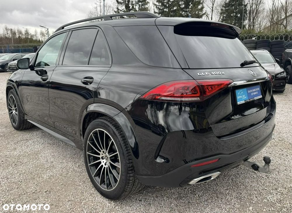 Mercedes-Benz GLE 300 d 4Matic 9G-TRONIC AMG Line - 7