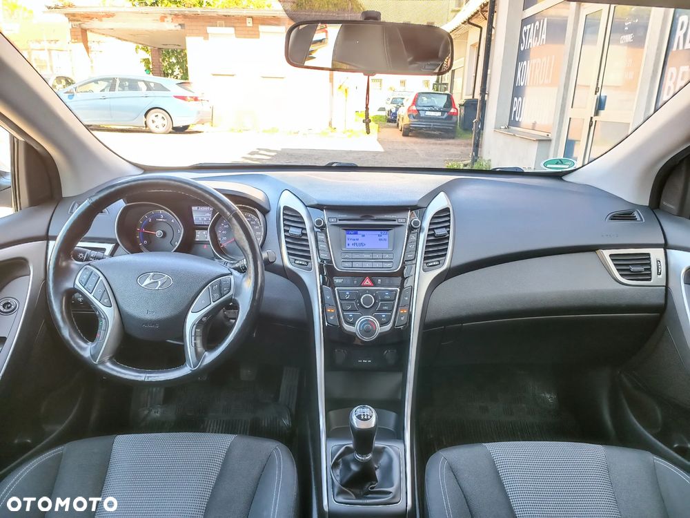 Hyundai i30 1.4 CRDi Comfort - 14