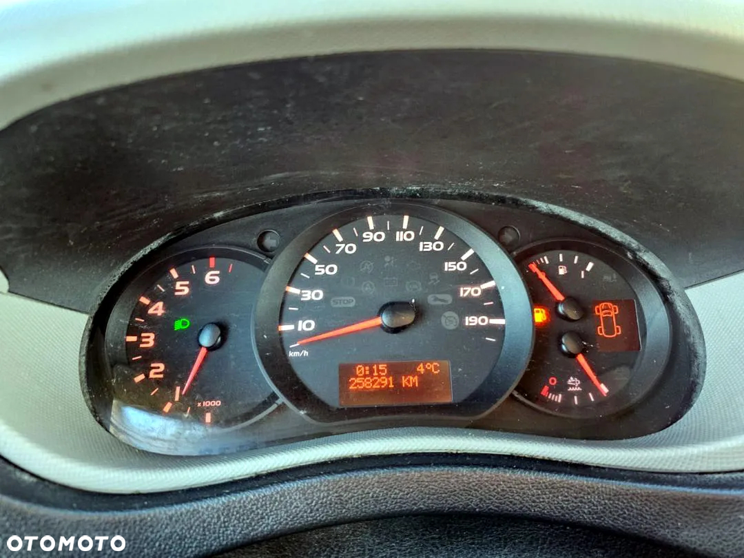 Renault Master - 19