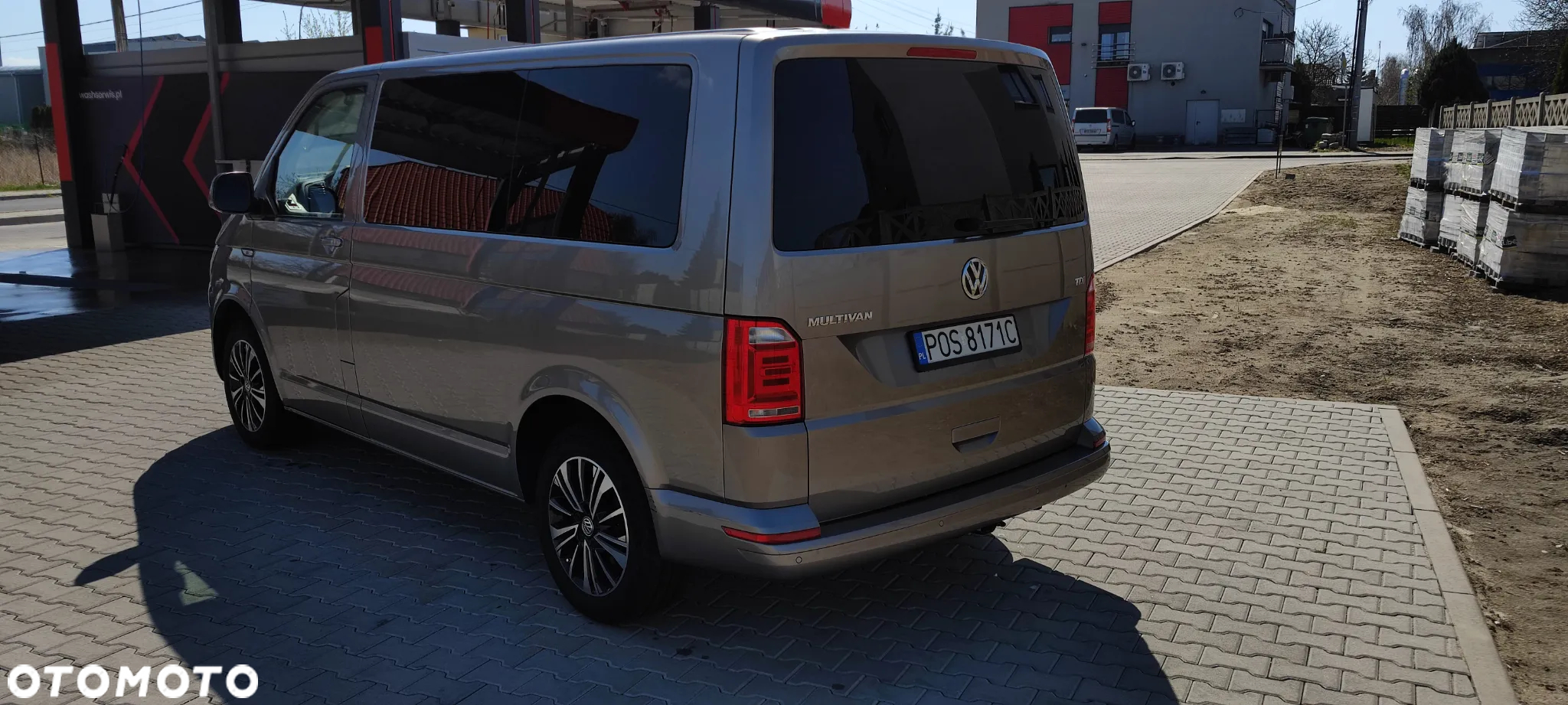 Volkswagen Multivan - 6