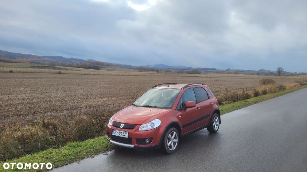 Suzuki SX4 - 1