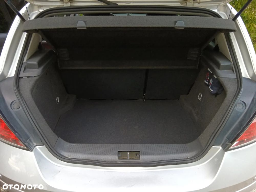 Opel Astra 1.6 111 EasyTronic - 9