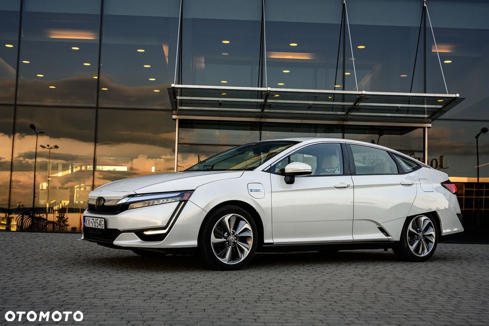 Honda Clarity - 30