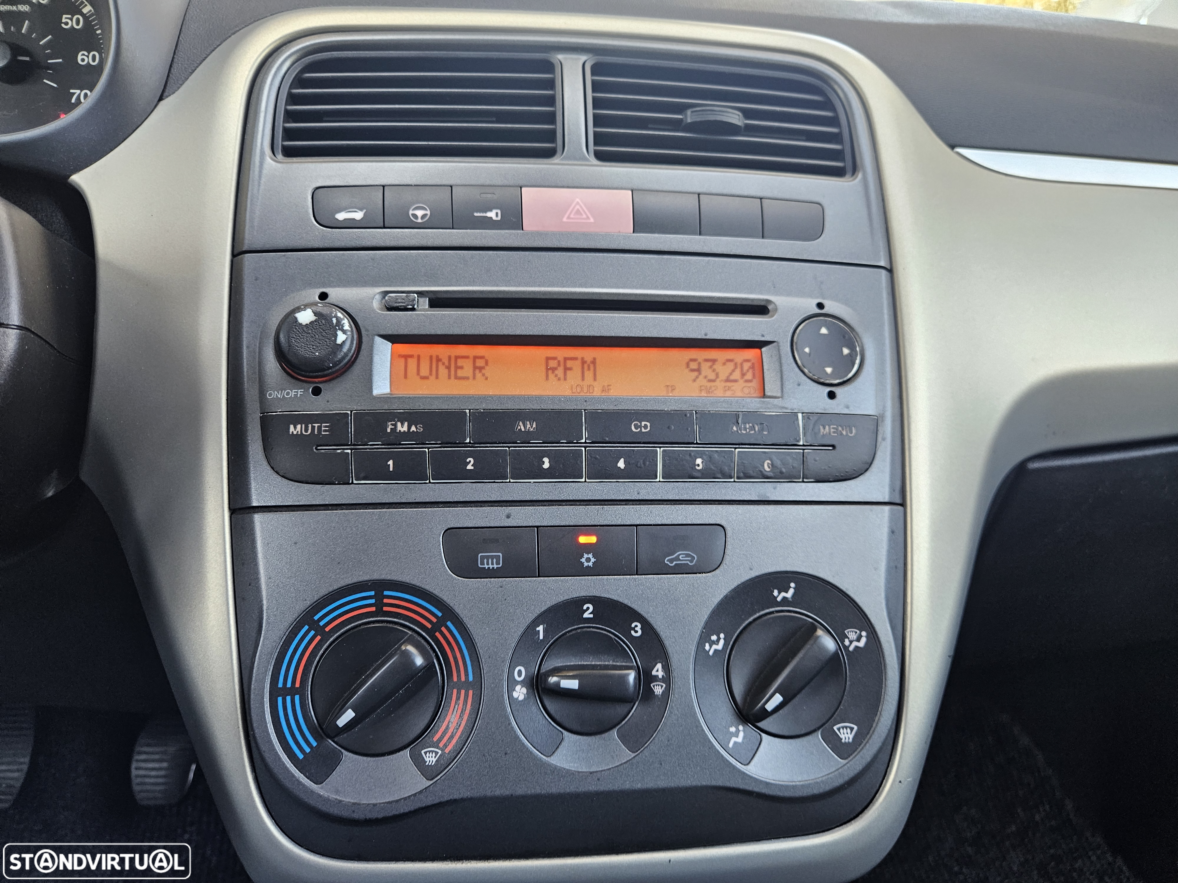 Fiat Punto - 15