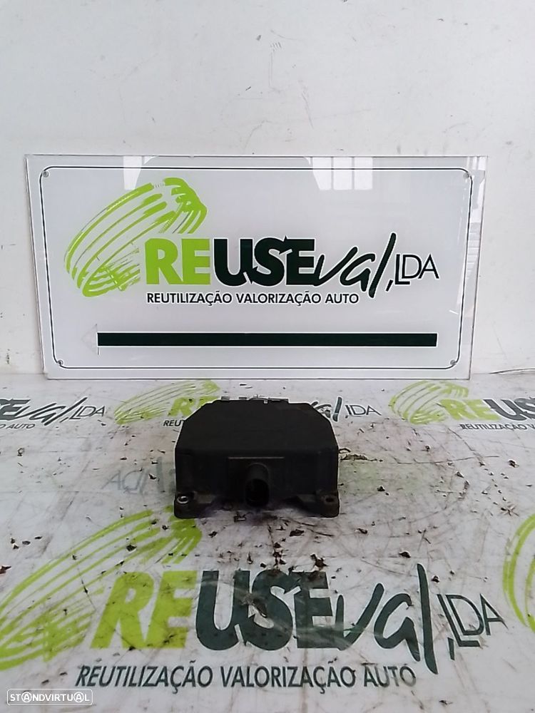 Válvula Solenóide / Conversor Pressão Vácuo Volkswagen Polo (9N_) - 2