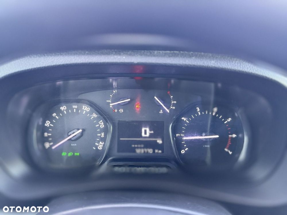 Opel Vivaro - 23