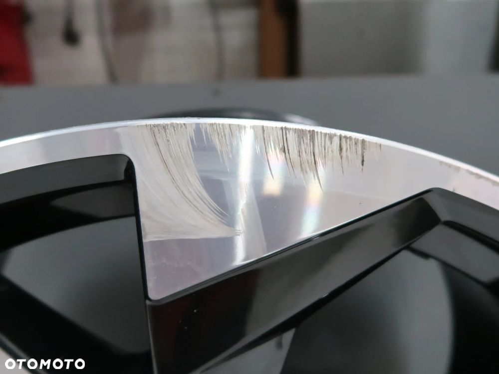 W041 Felga Aluminiowa Audi RSQ8  4M8601025AG - 7