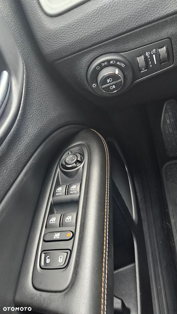 Jeep Compass - 11