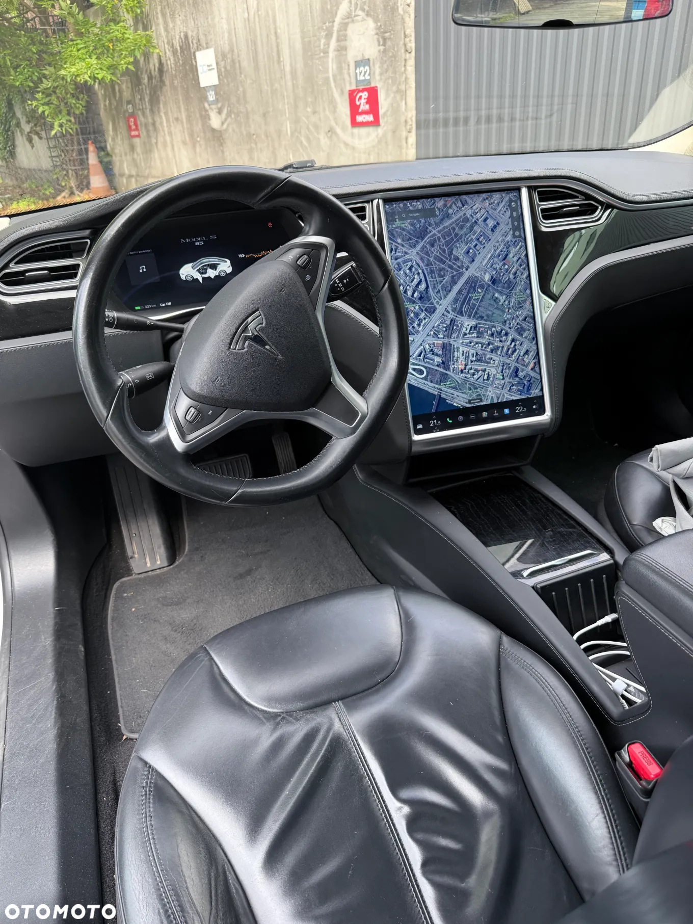 Tesla Model S Performance - 4