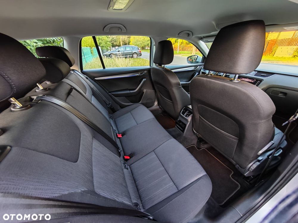 Skoda Octavia 1.4 TSI Edition DSG - 10