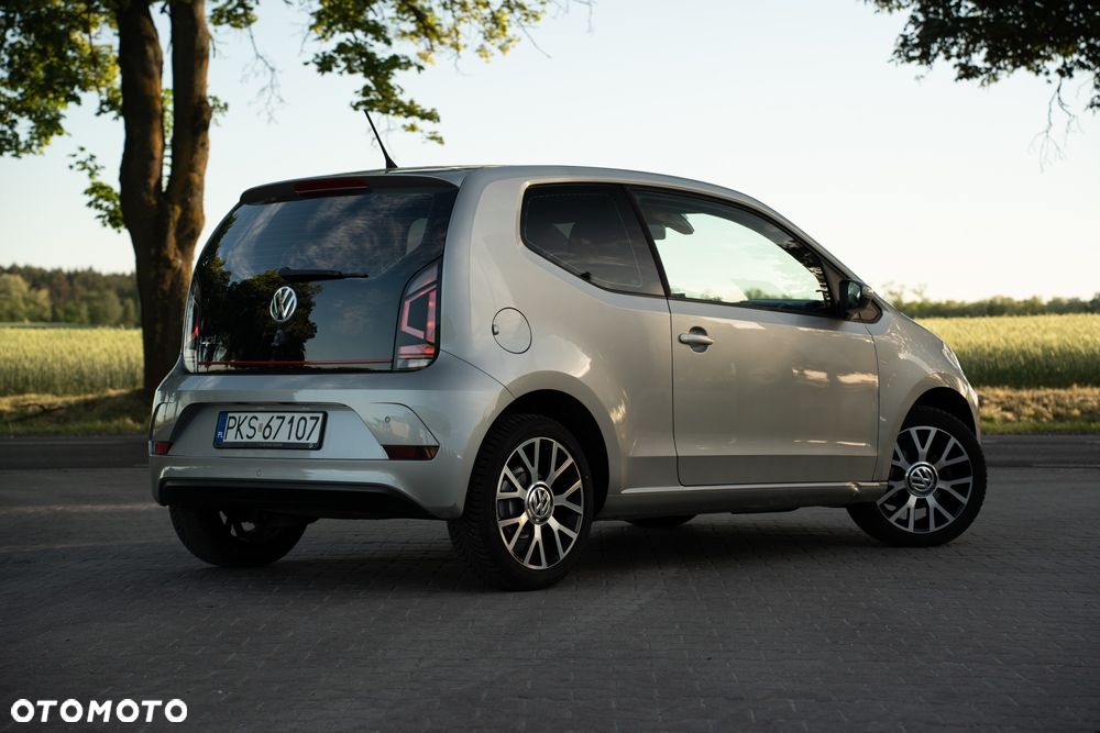 Volkswagen up! take - 3
