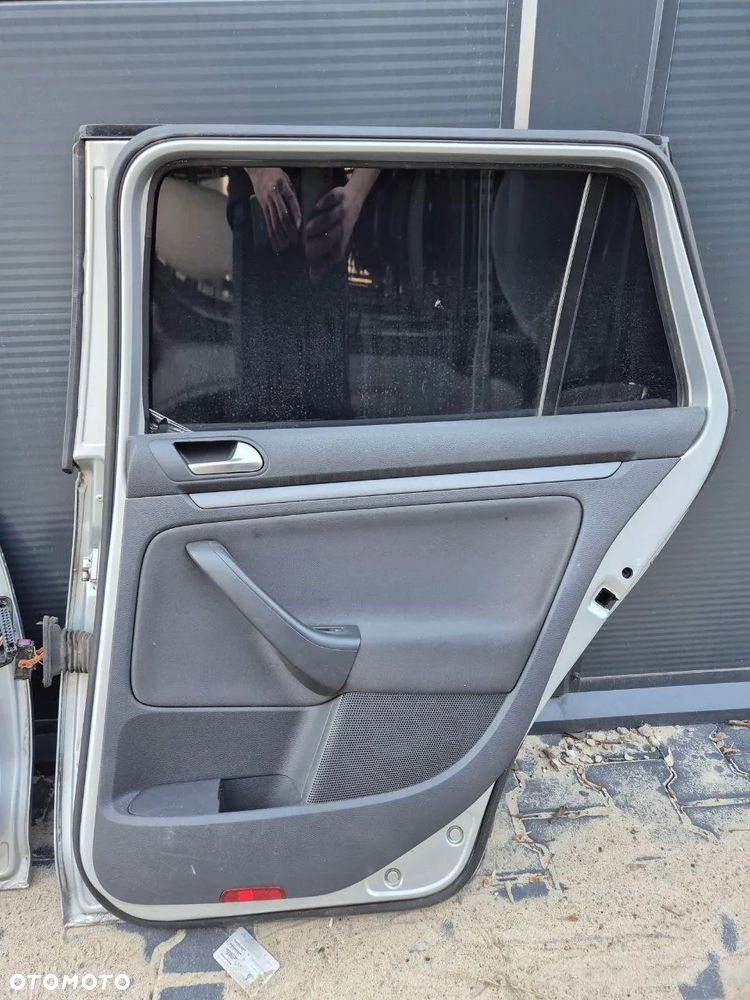 DRZWI VW GOLF VI - 15