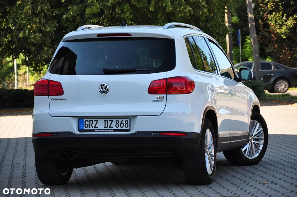 Volkswagen Tiguan 2.0 TDI DPF BlueMotion Technology Cup Sport & Style - 9