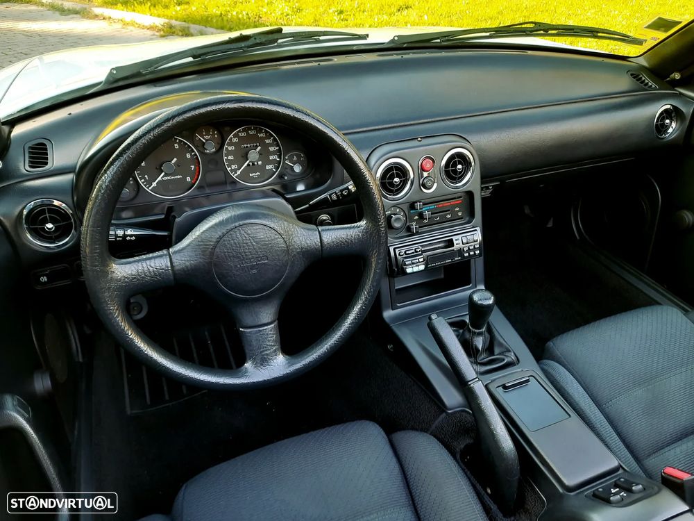 Mazda MX-5 1.6 - 5