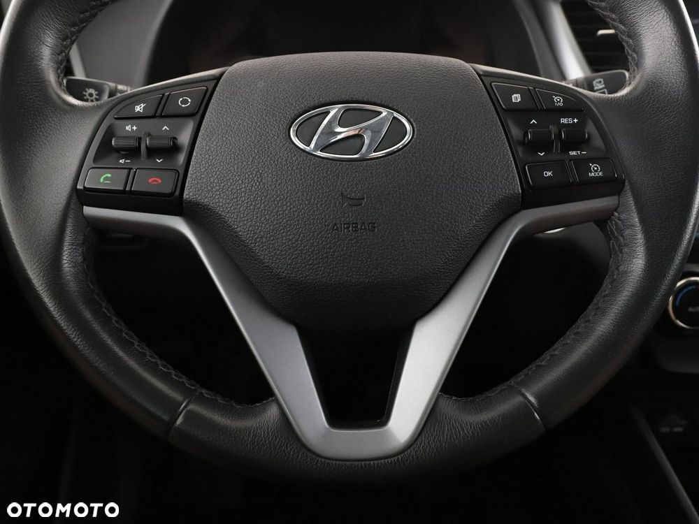 Hyundai Tucson 1.7 CRDI BlueDrive Comfort 2WD - 22