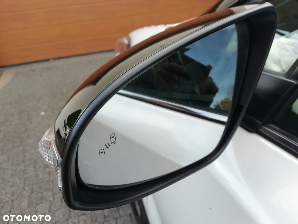 Toyota C-HR 2.0 Hybrid Lounge - 19