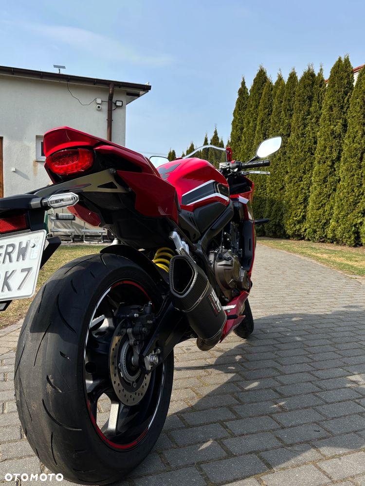 Honda CBR - 7