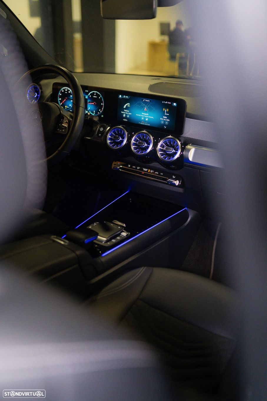 Mercedes-Benz GLB 180 d Style - 48